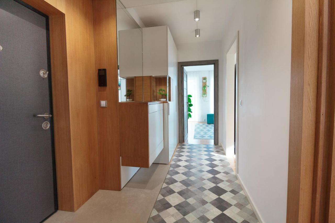 Gold Class Apartments Ams Cluj-Napoca Buitenkant foto
