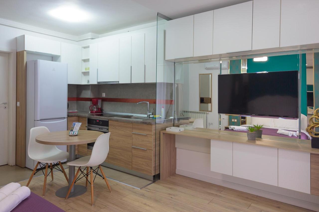 Gold Class Apartments Ams Cluj-Napoca Buitenkant foto
